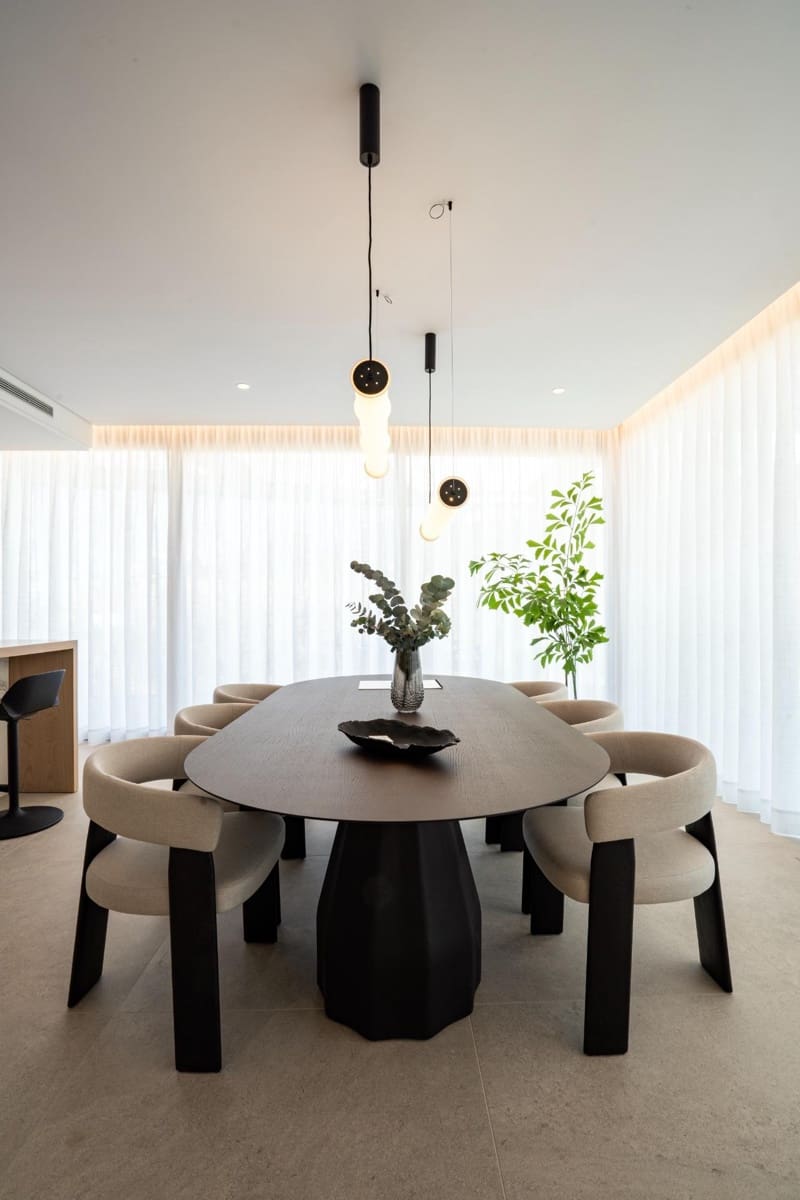 4 bedroom Penthouse for sale in Marbella with pool garage - € 2,290,000 (Ref: 7406162)