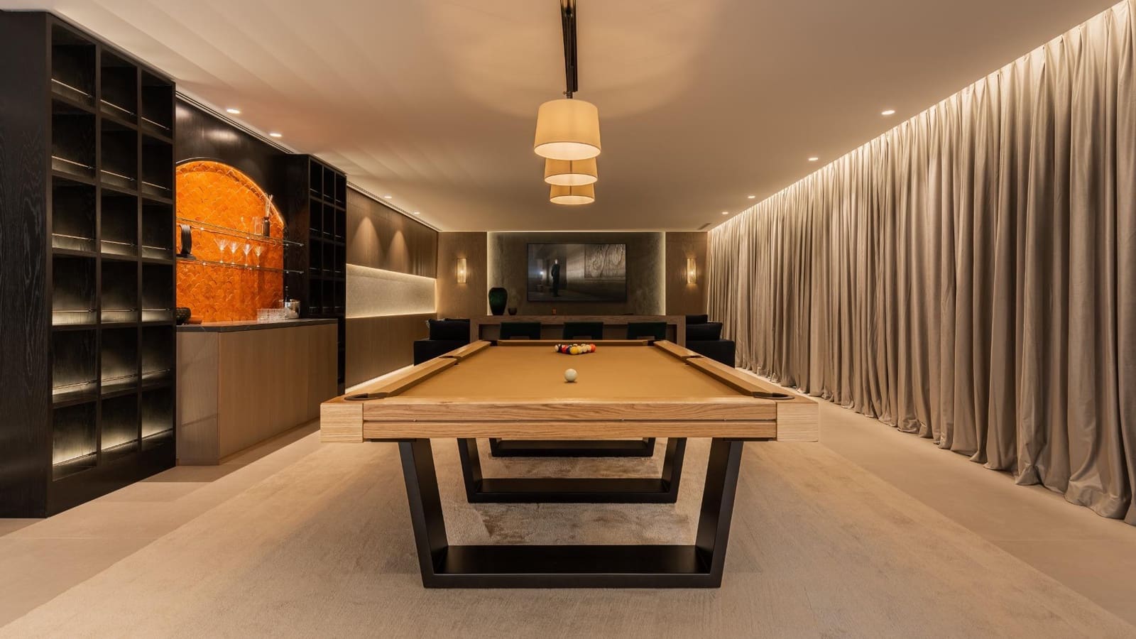 5 sypialnia Willa na sprzedaż w El Paraiso z basenem garażem - 6 350 000 € (Ref: 7521187)