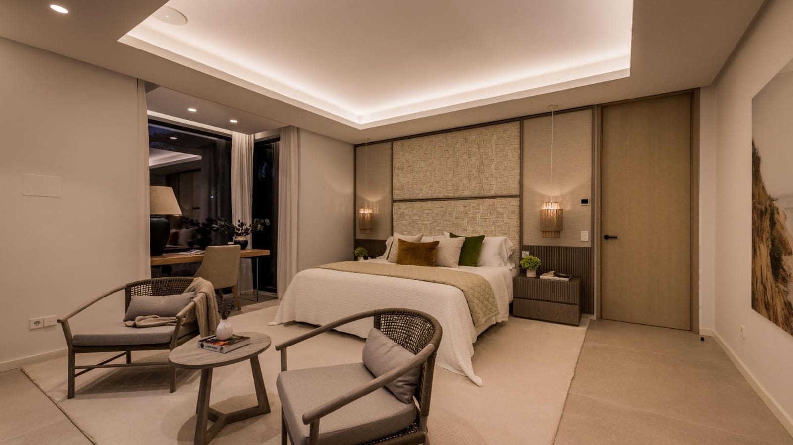 5 sypialnia Willa na sprzedaż w El Paraiso z basenem garażem - 6 350 000 € (Ref: 7521187)