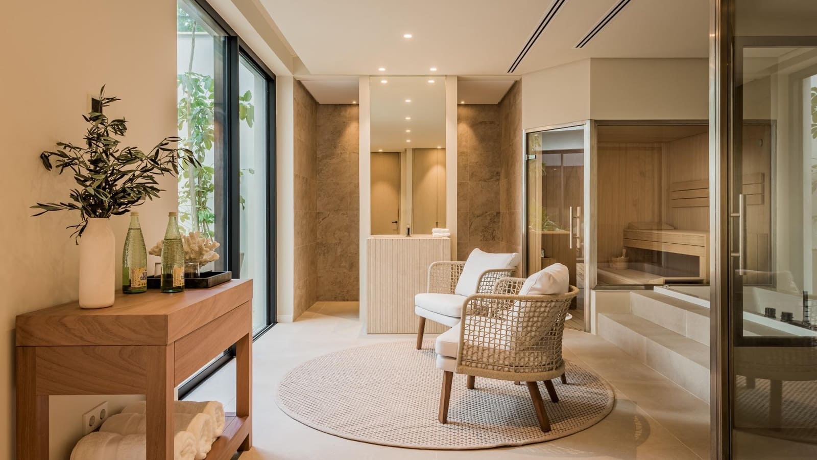 5 sypialnia Willa na sprzedaż w El Paraiso z basenem garażem - 6 350 000 € (Ref: 7521187)