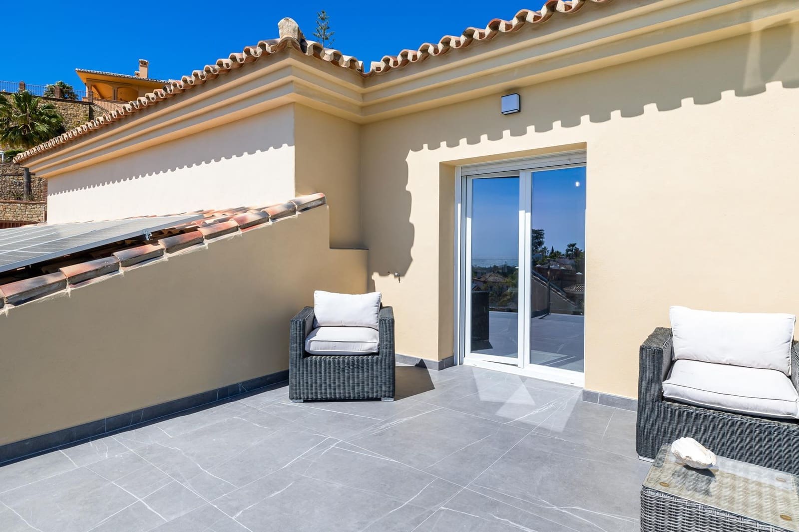 4 bedroom Villa for sale in Mijas with pool garage - € 1,895,000 (Ref: 7619592)