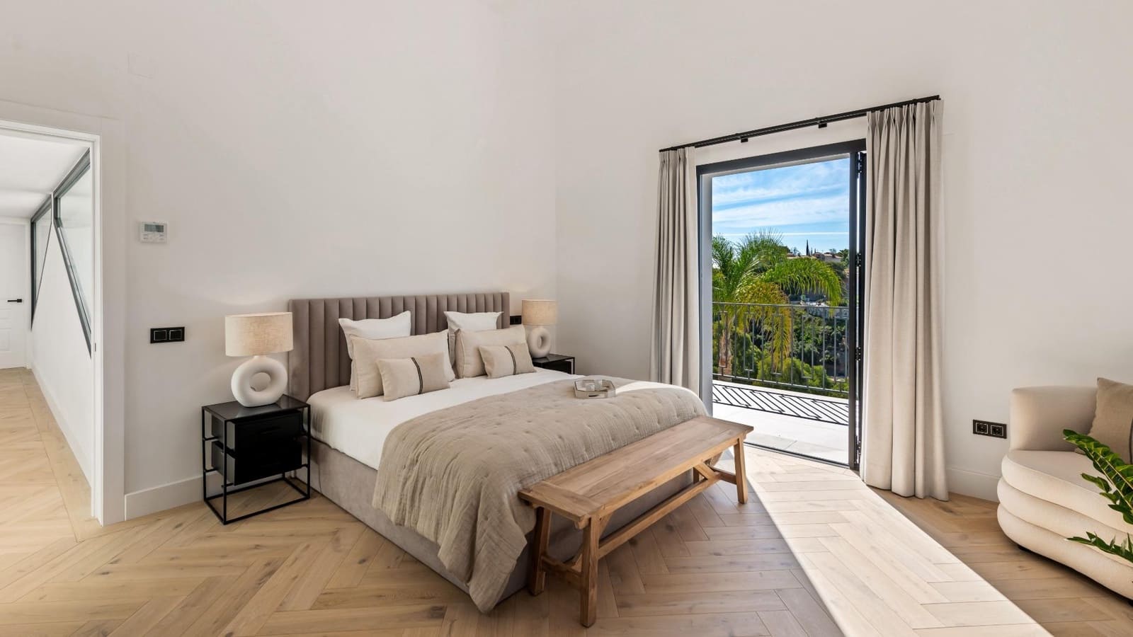 5 makuuhuone Huvila myytävänä paikassa Monte Halcones mukana uima-altaan 
autotalli - 3 950 000 € (Ref: 7686649)