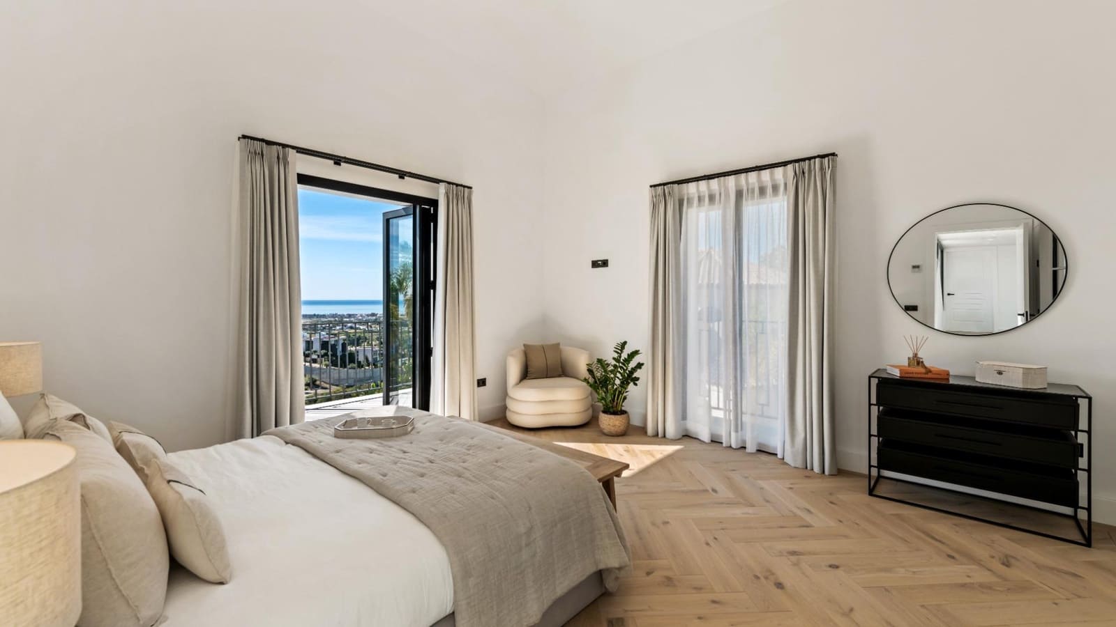 5 makuuhuone Huvila myytävänä paikassa Monte Halcones mukana uima-altaan 
autotalli - 3 950 000 € (Ref: 7686649)