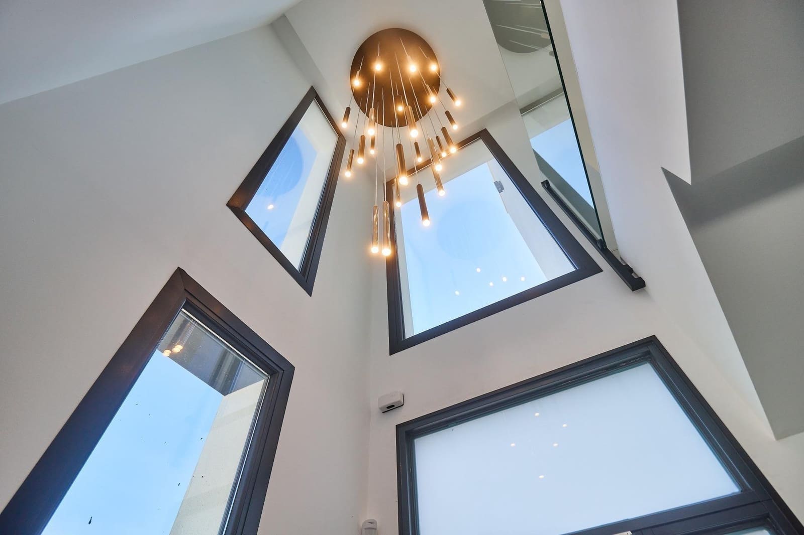 4 sovrum Villa till salu i La Cala de Mijas med pool garage - 945 000 € (Ref: 7782735)