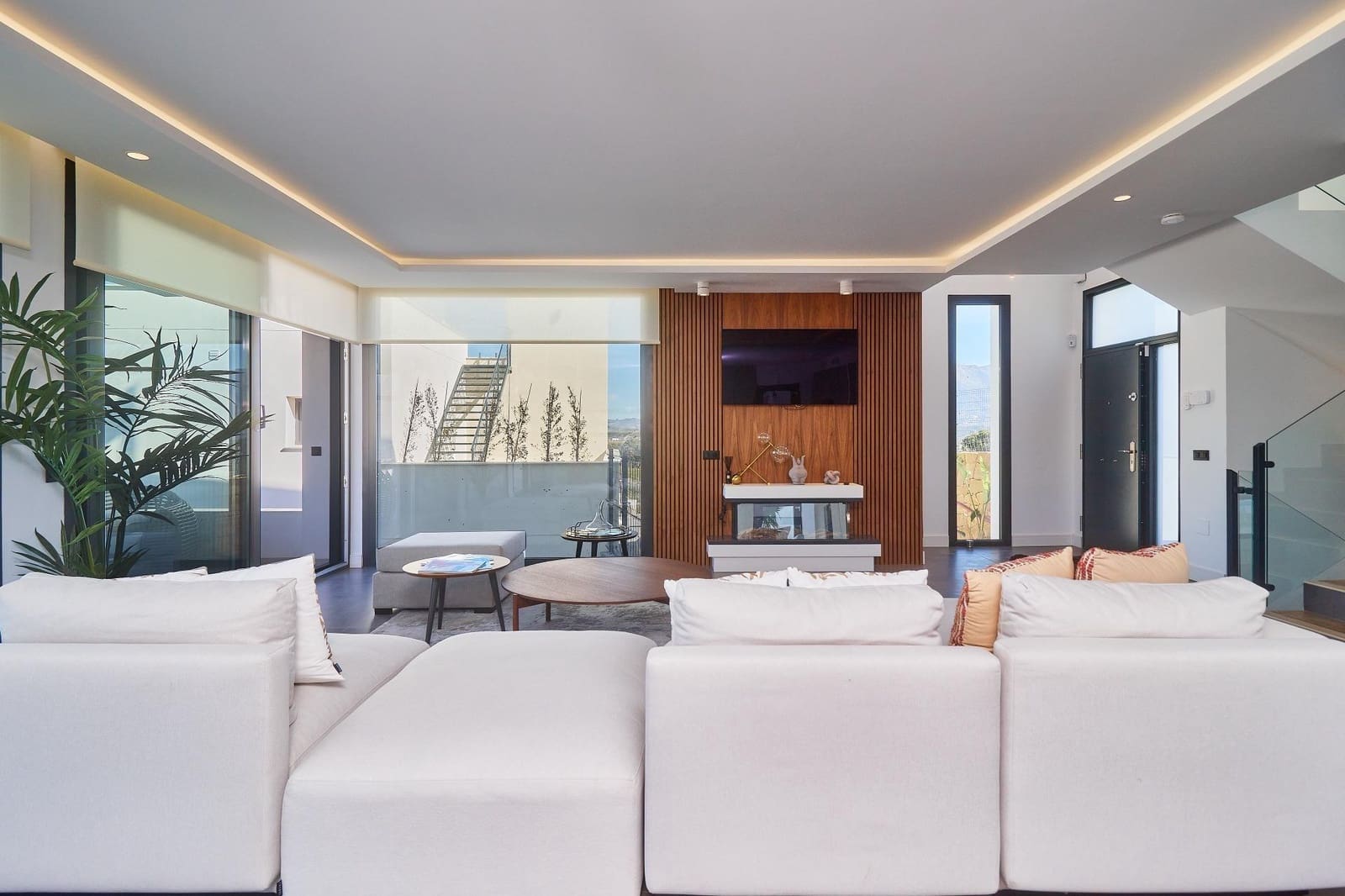 4 sovrum Villa till salu i La Cala de Mijas med pool garage - 945 000 € (Ref: 7782735)