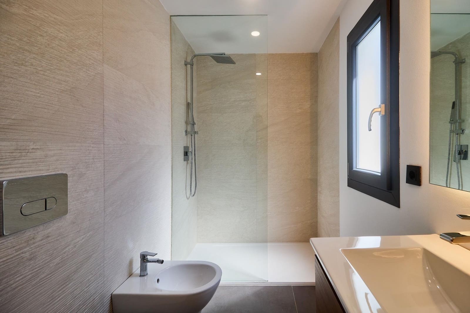 4 sovrum Villa till salu i La Cala de Mijas med pool garage - 945 000 € (Ref: 7782735)