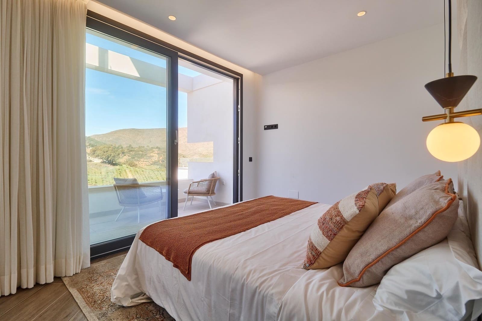 4 sovrum Villa till salu i La Cala de Mijas med pool garage - 945 000 € (Ref: 7782735)