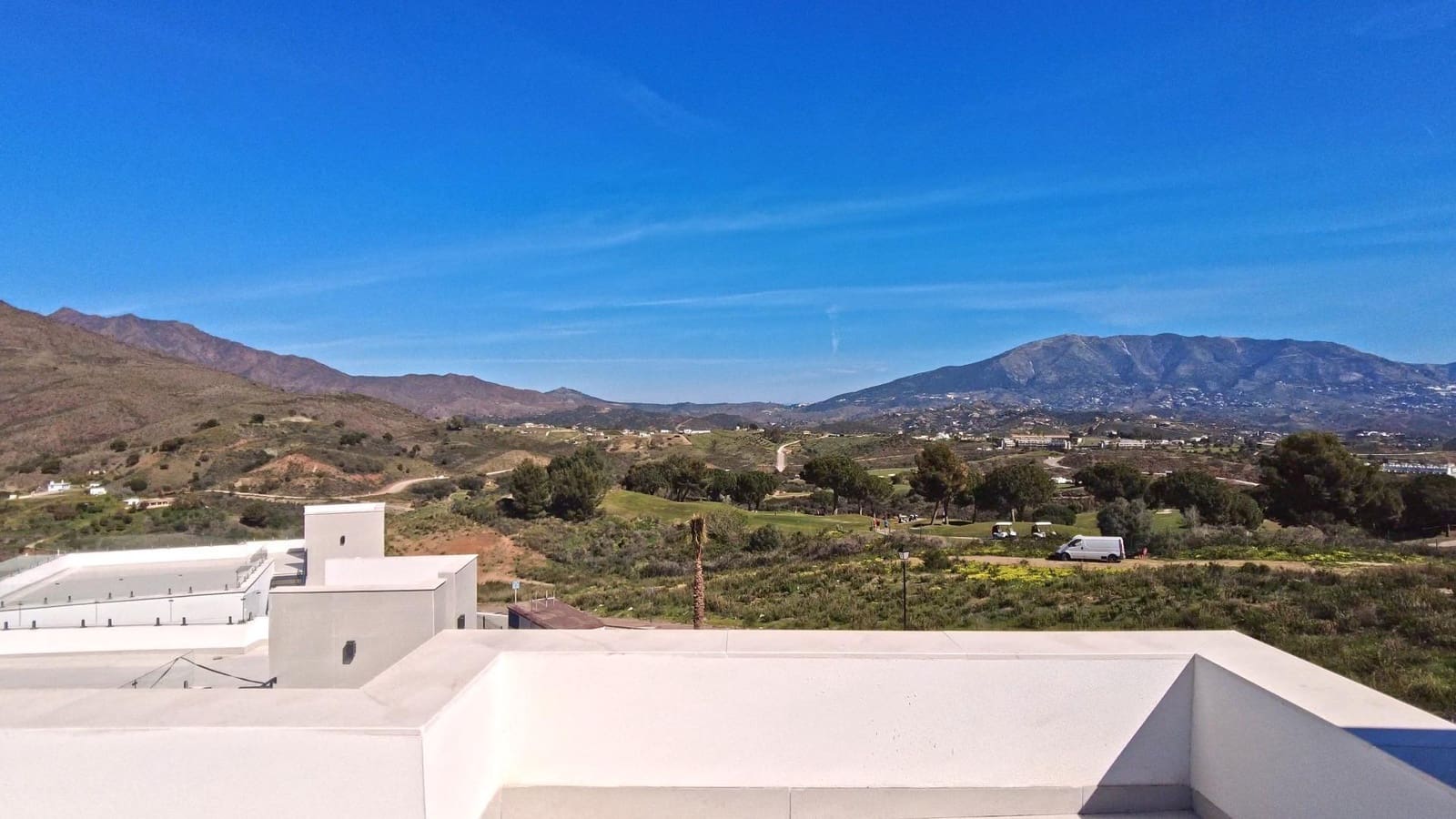4 sovrum Villa till salu i La Cala de Mijas med pool garage - 945 000 € (Ref: 7782735)