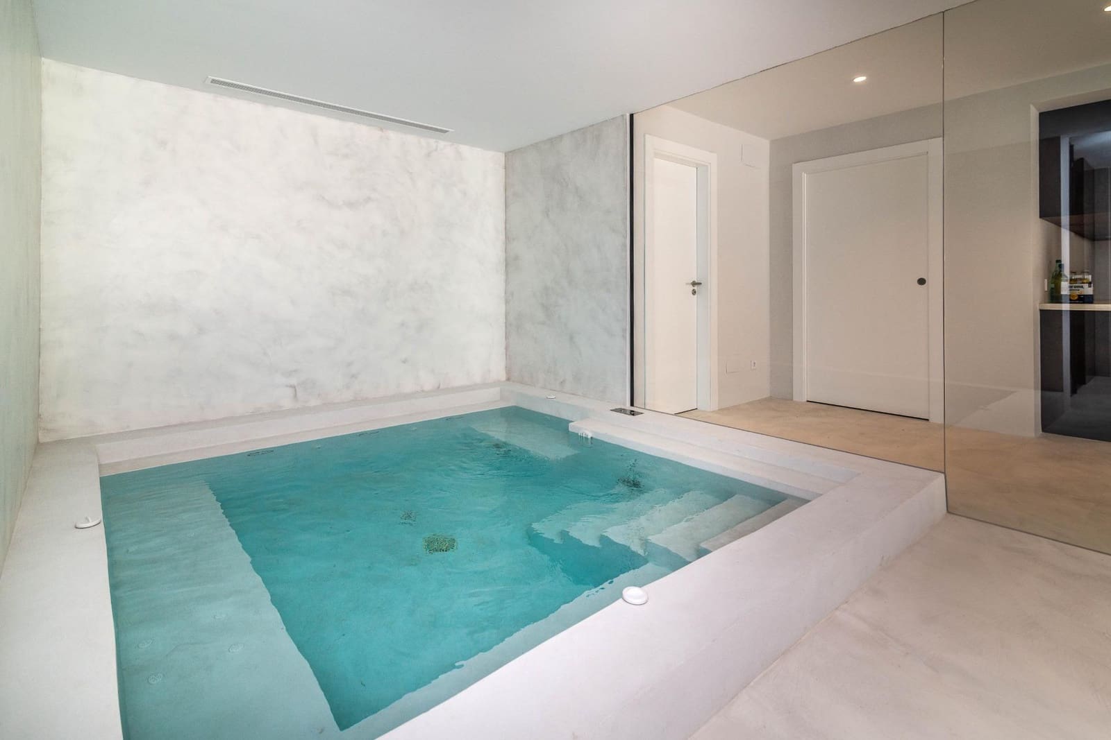 8 bedroom Villa for sale in Marbella with pool garage - € 7,900,000 (Ref: 7782744)