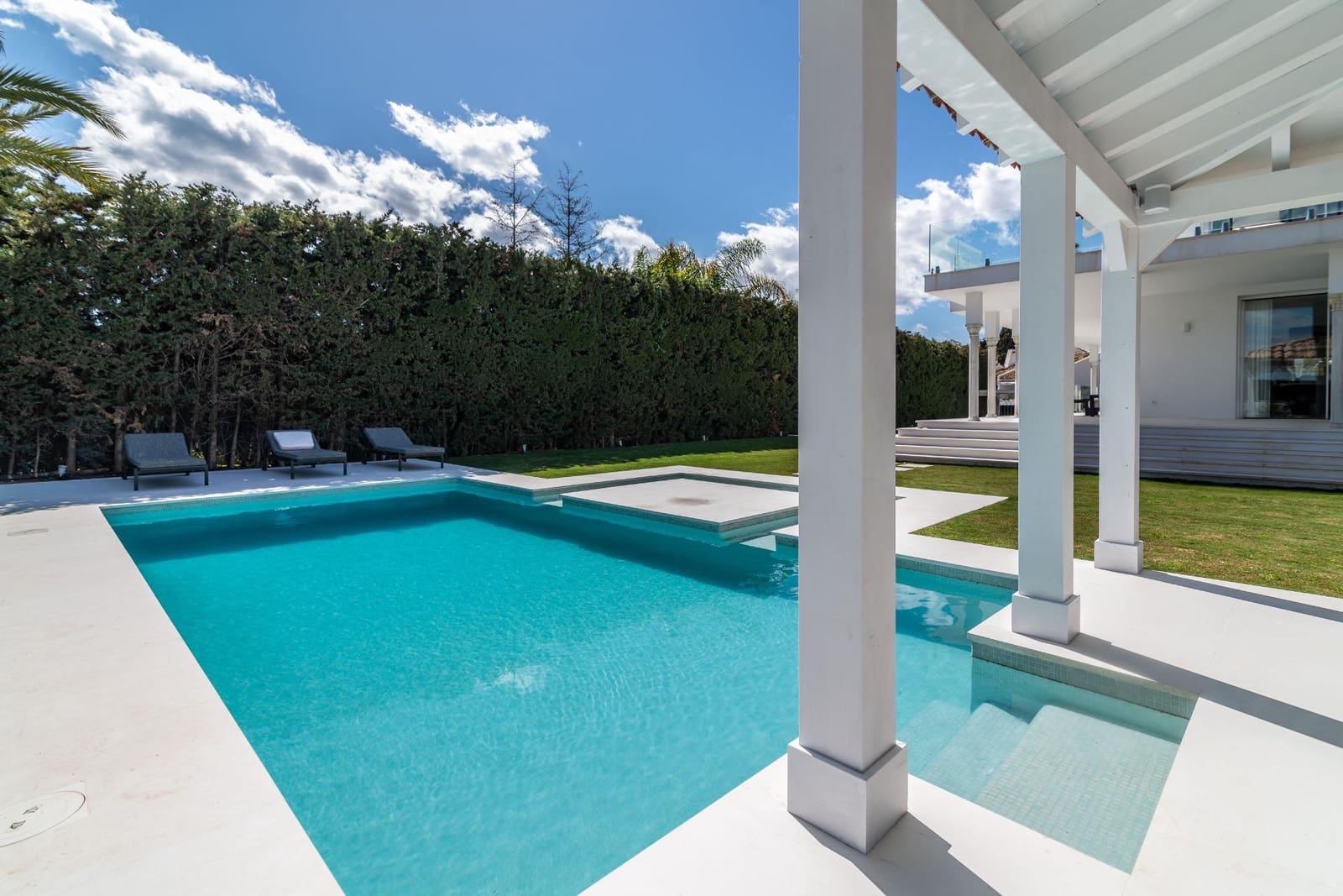 8 bedroom Villa for sale in Marbella with pool garage - € 7,900,000 (Ref: 7782744)