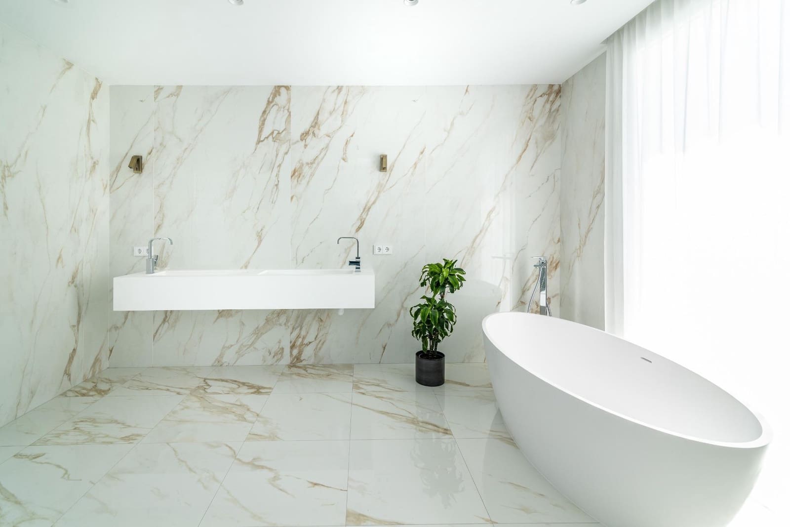 8 bedroom Villa for sale in Marbella with pool garage - € 7,900,000 (Ref: 7782744)