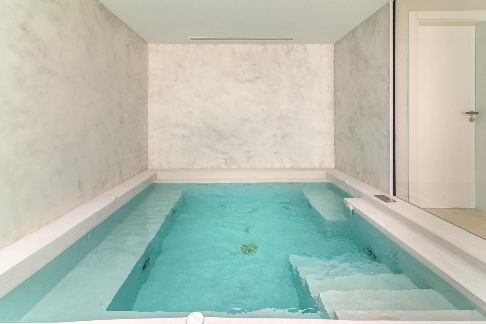 8 bedroom Villa for sale in Marbella with pool garage - € 7,900,000 (Ref: 7782744)