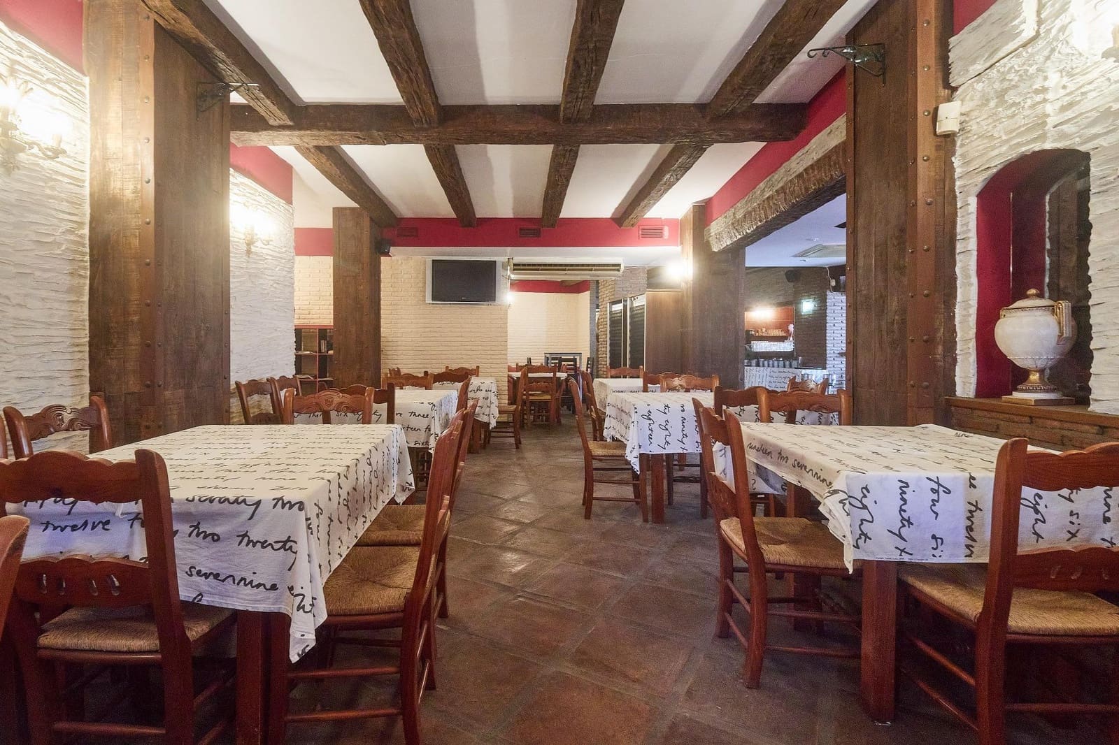 Företag till salu i Marbella - 550 000 € (Ref: 8577653)