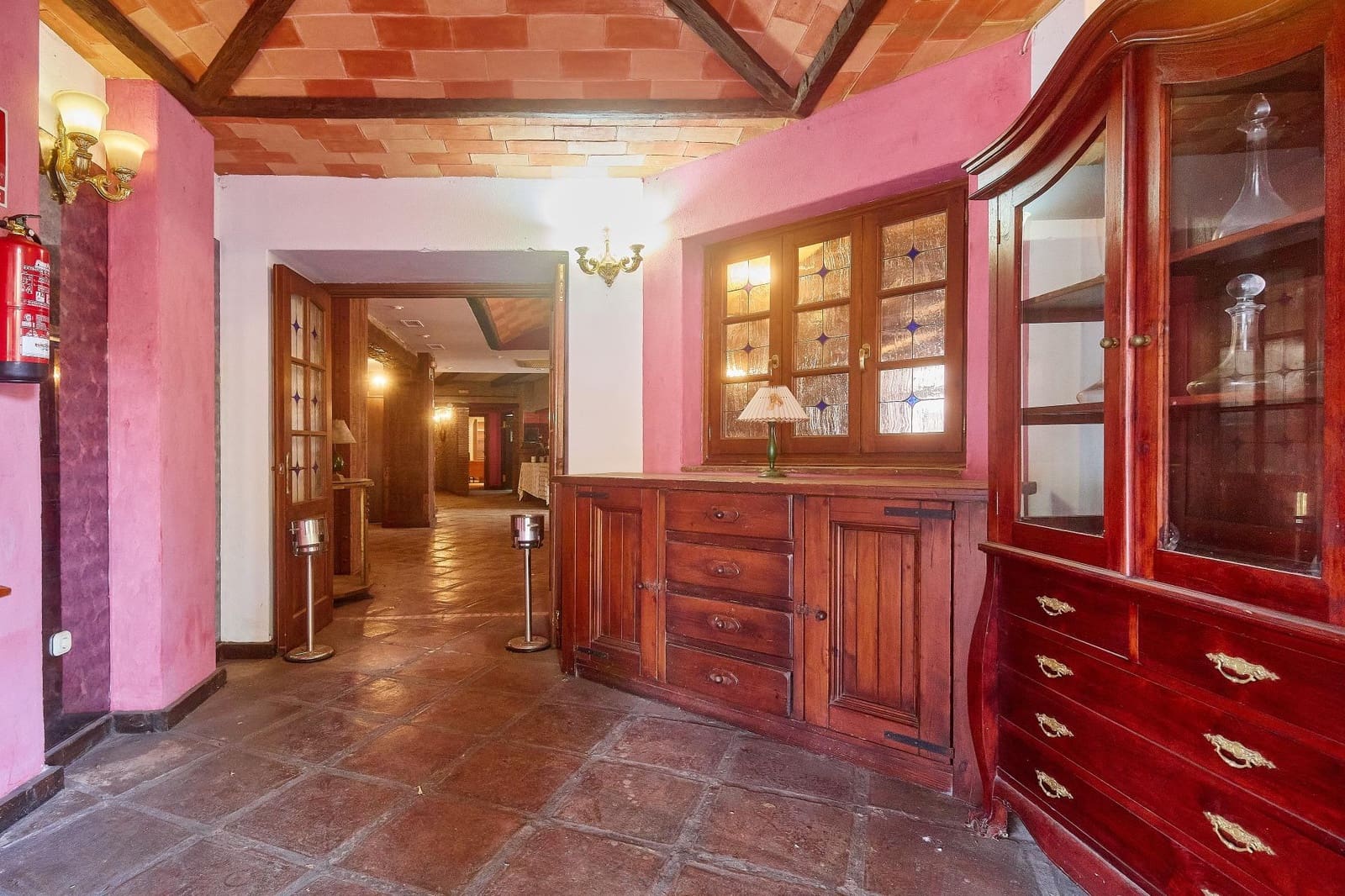 Företag till salu i Marbella - 550 000 € (Ref: 8577653)