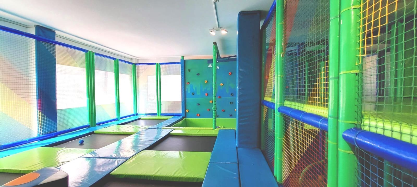 Komercyjne na sprzedaż w Fuengirola - 1 350 000 € (Ref: 8624195)