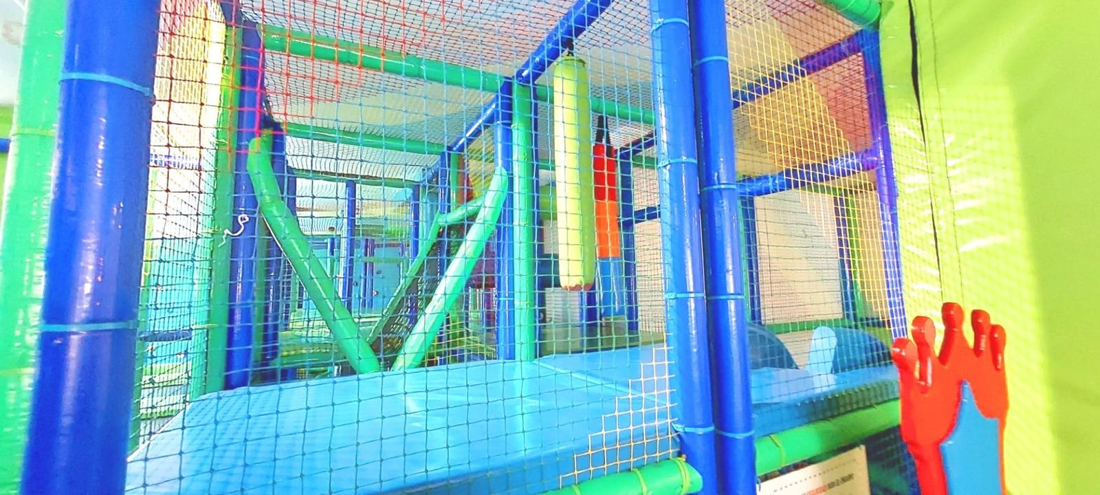 Komercyjne na sprzedaż w Fuengirola - 1 350 000 € (Ref: 8624195)