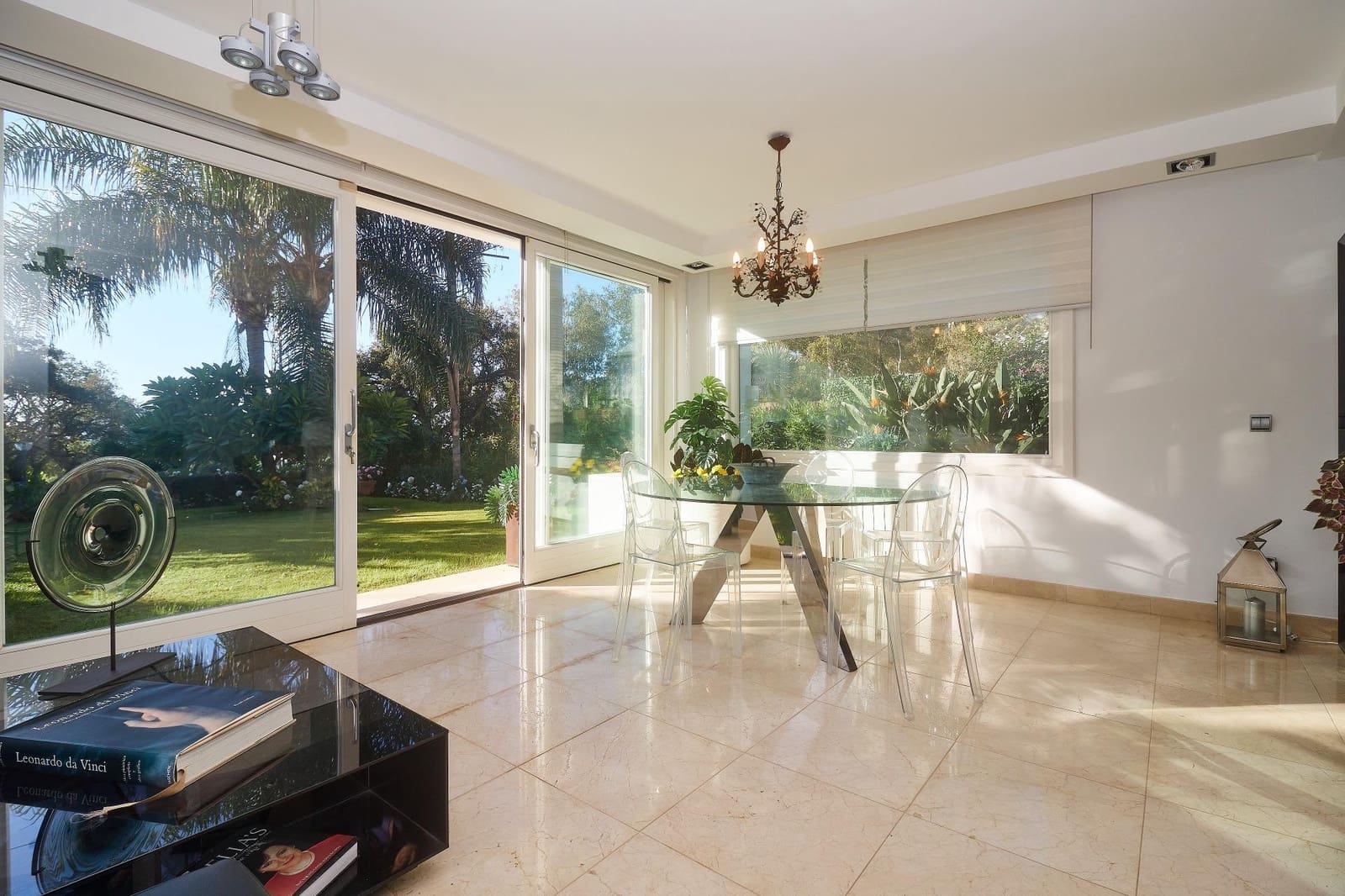 4 bedroom Villa for sale in Mijas with pool garage - € 899,000 (Ref: 8666662)