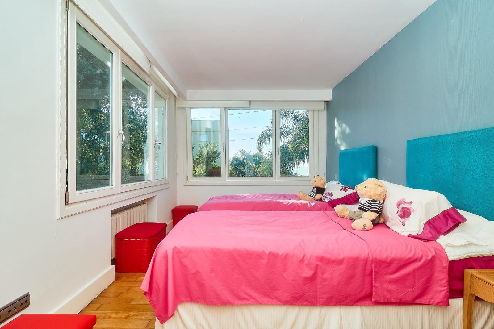 4 bedroom Villa for sale in Mijas with pool garage - € 899,000 (Ref: 8666662)