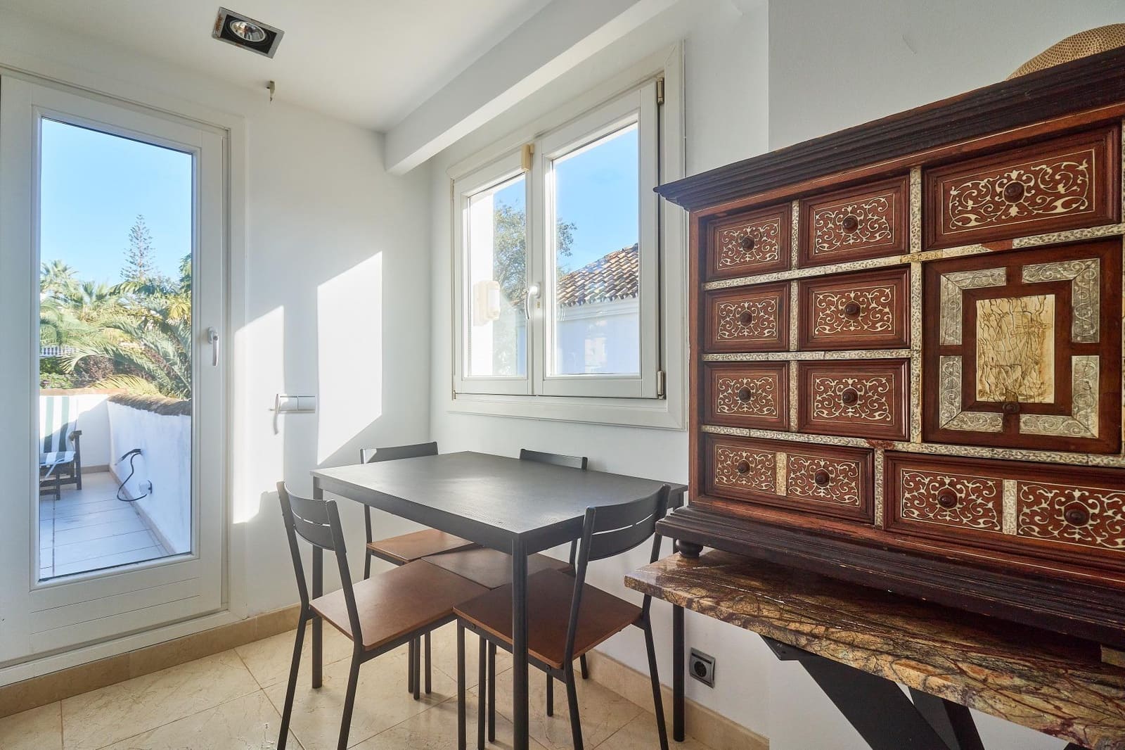 4 bedroom Villa for sale in Mijas with pool garage - € 899,000 (Ref: 8666662)