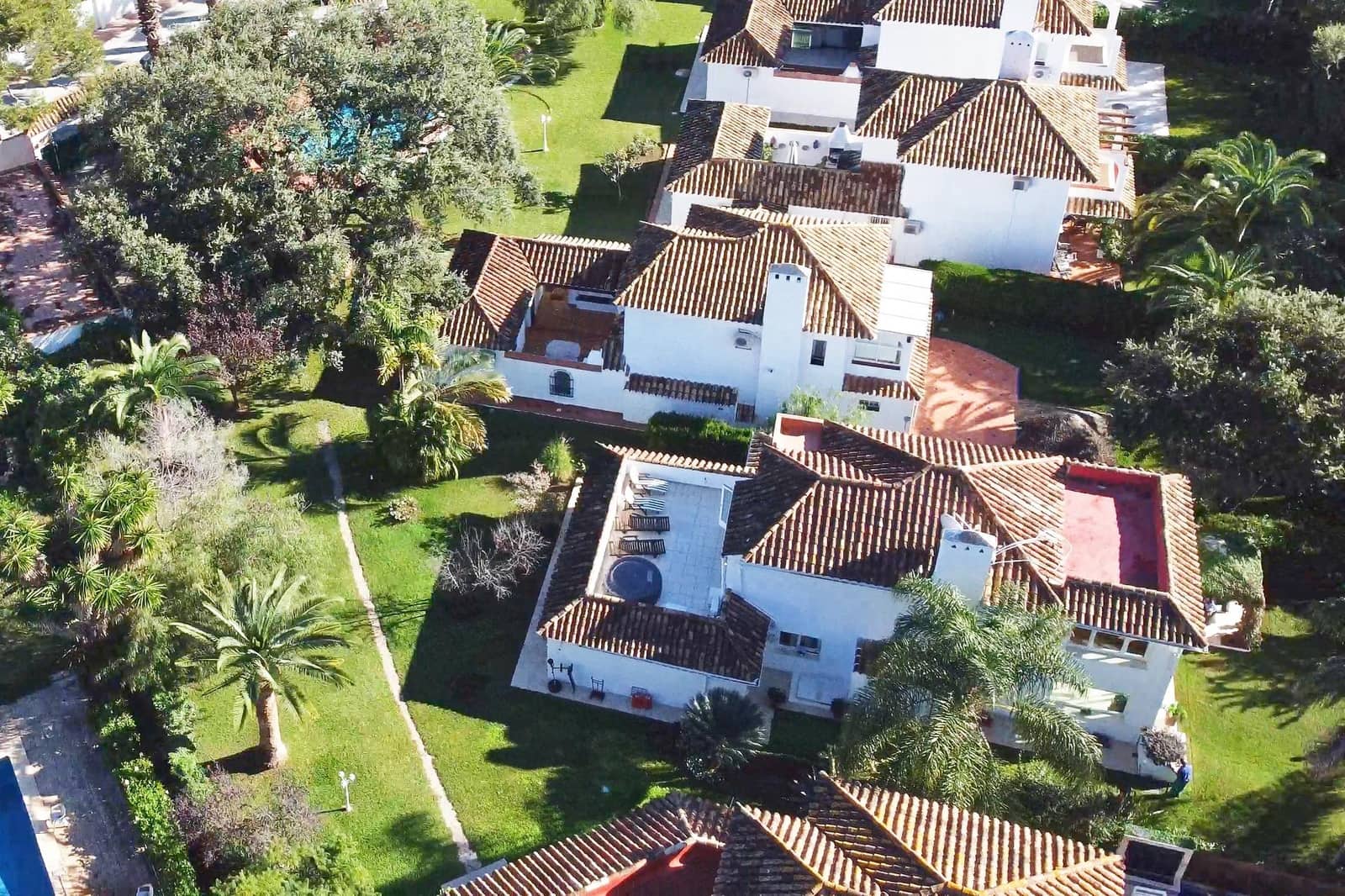 4 bedroom Villa for sale in Mijas with pool garage - € 899,000 (Ref: 8666662)