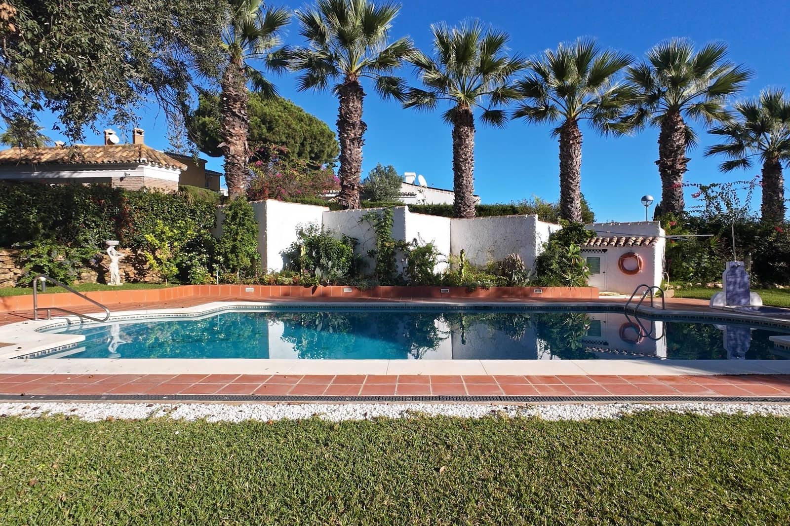 4 bedroom Villa for sale in Mijas with pool garage - € 899,000 (Ref: 8666662)
