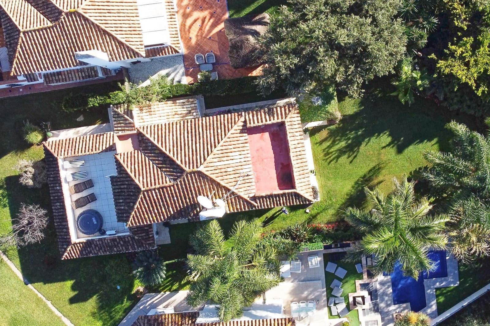 4 bedroom Villa for sale in Mijas with pool garage - € 899,000 (Ref: 8666662)