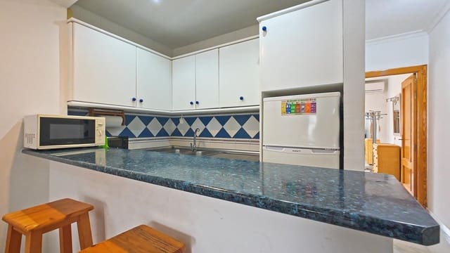 1 sovrum Takvåning till salu i Los Boliches , Fuengirola med pool - 270 000 € (Ref: 8677945)