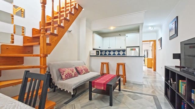 1 sovrum Takvåning till salu i Los Boliches , Fuengirola med pool - 270 000 € (Ref: 8677945)