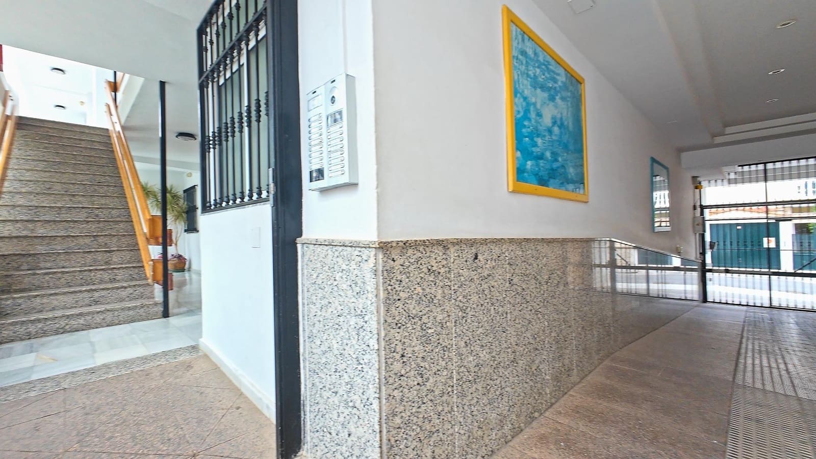 1 soverom Penthouse til salgs i Fuengirola med svømmebasseng - € 270 000 (Ref: 8677945)