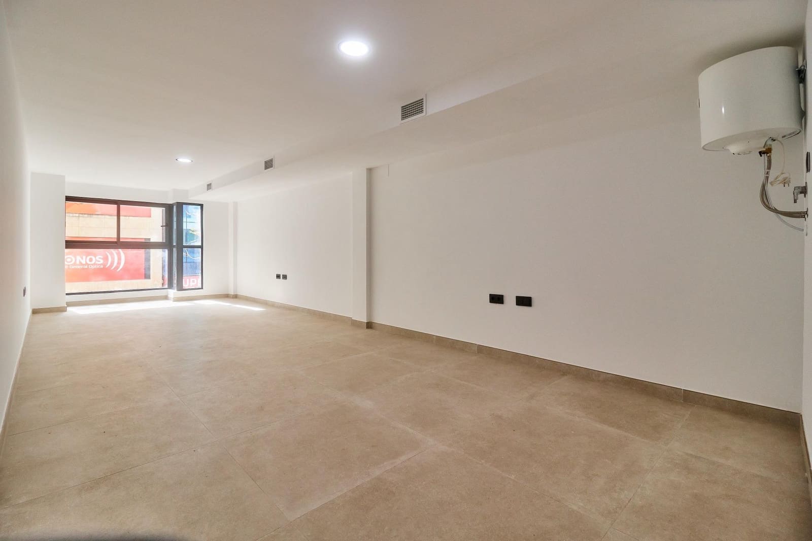 Oficina en Fuengirola en alquiler - 1.500 € (Ref: 8855065)