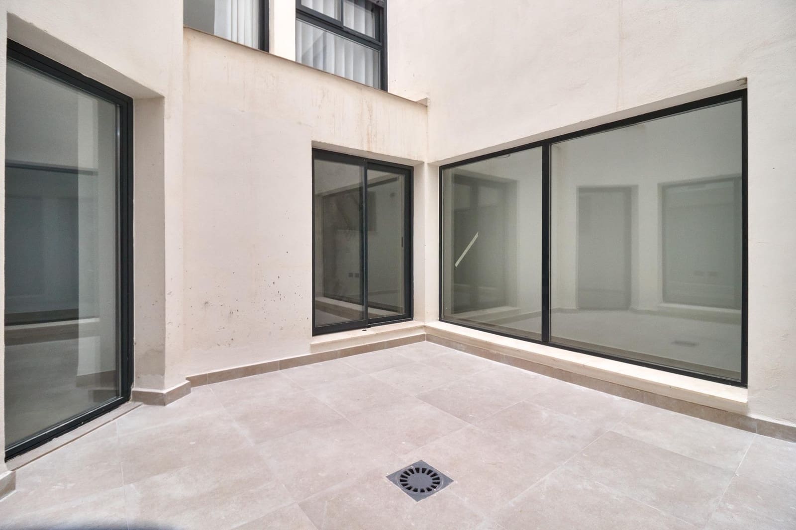 Oficina en Fuengirola en alquiler - 1.100 € (Ref: 8855066)