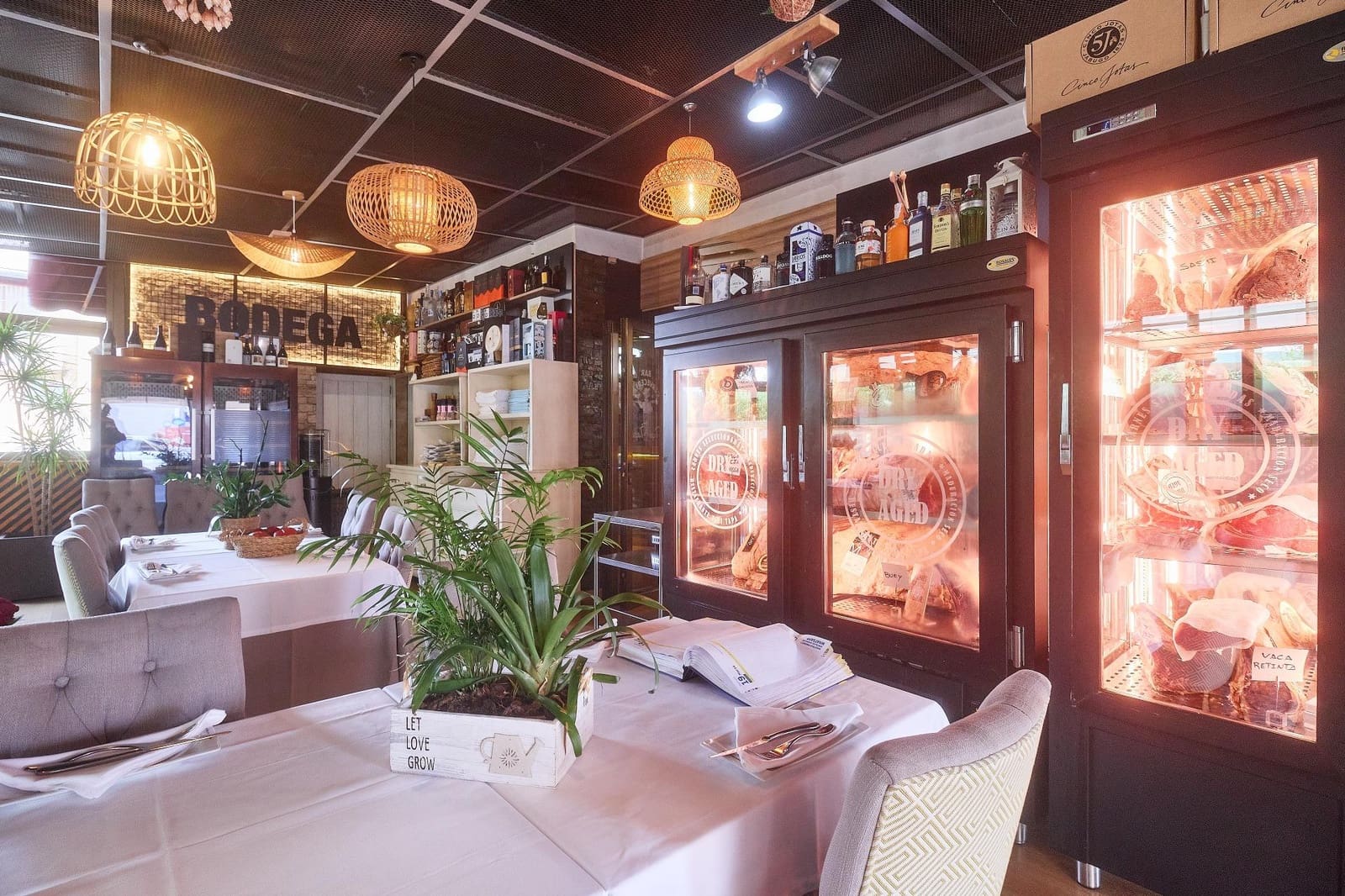 Commercieel te koop in Fuengirola - € 850.000 (Ref: 8884439)