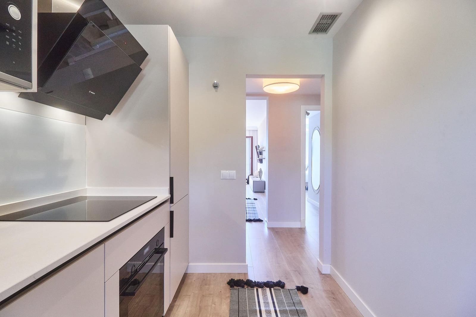 2 bedroom Apartment for sale in Benahavis with pool - € 320,000 (Ref: 8918240)