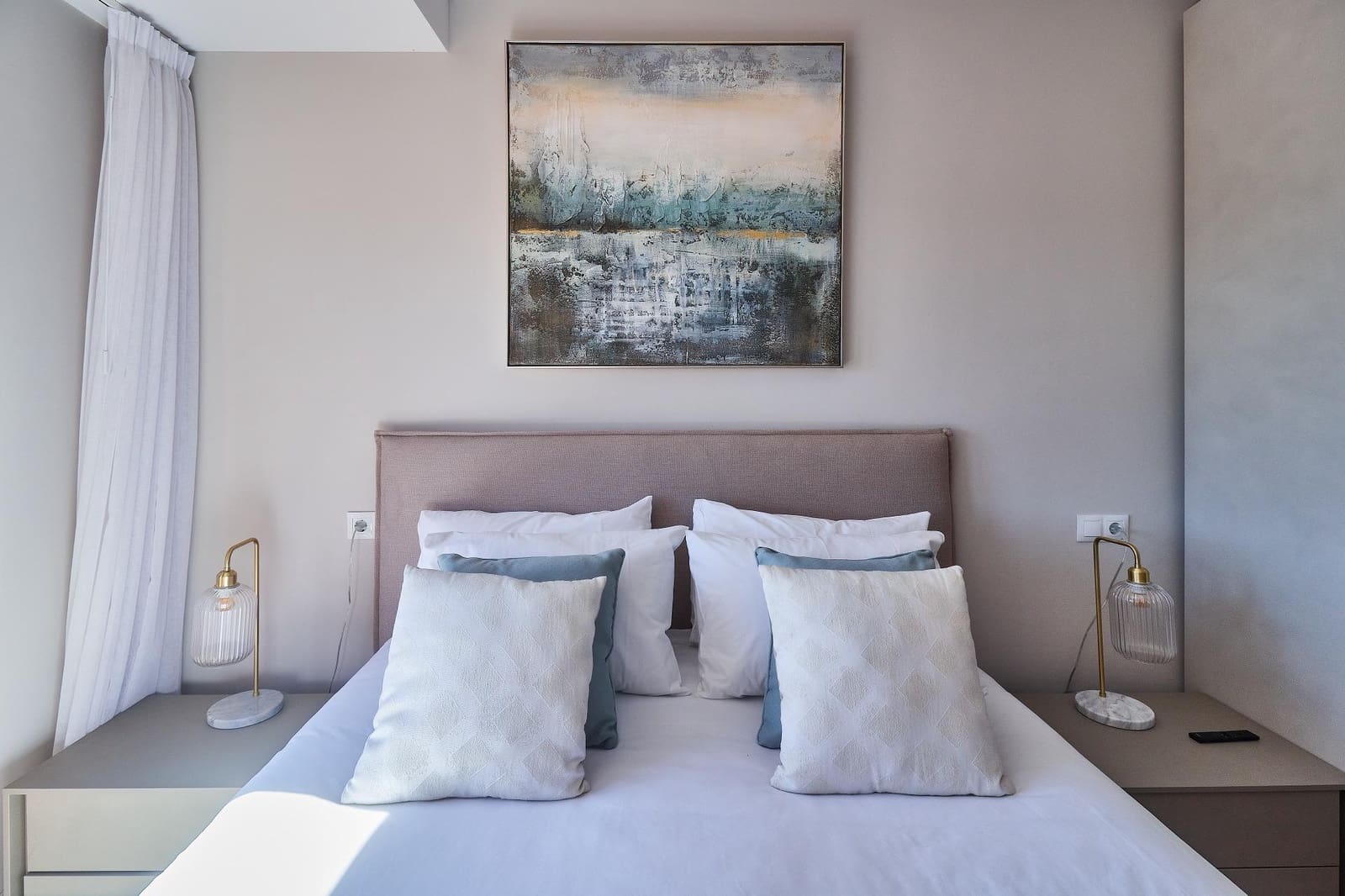 2 bedroom Apartment for sale in Benahavis with pool - € 320,000 (Ref: 8918240)