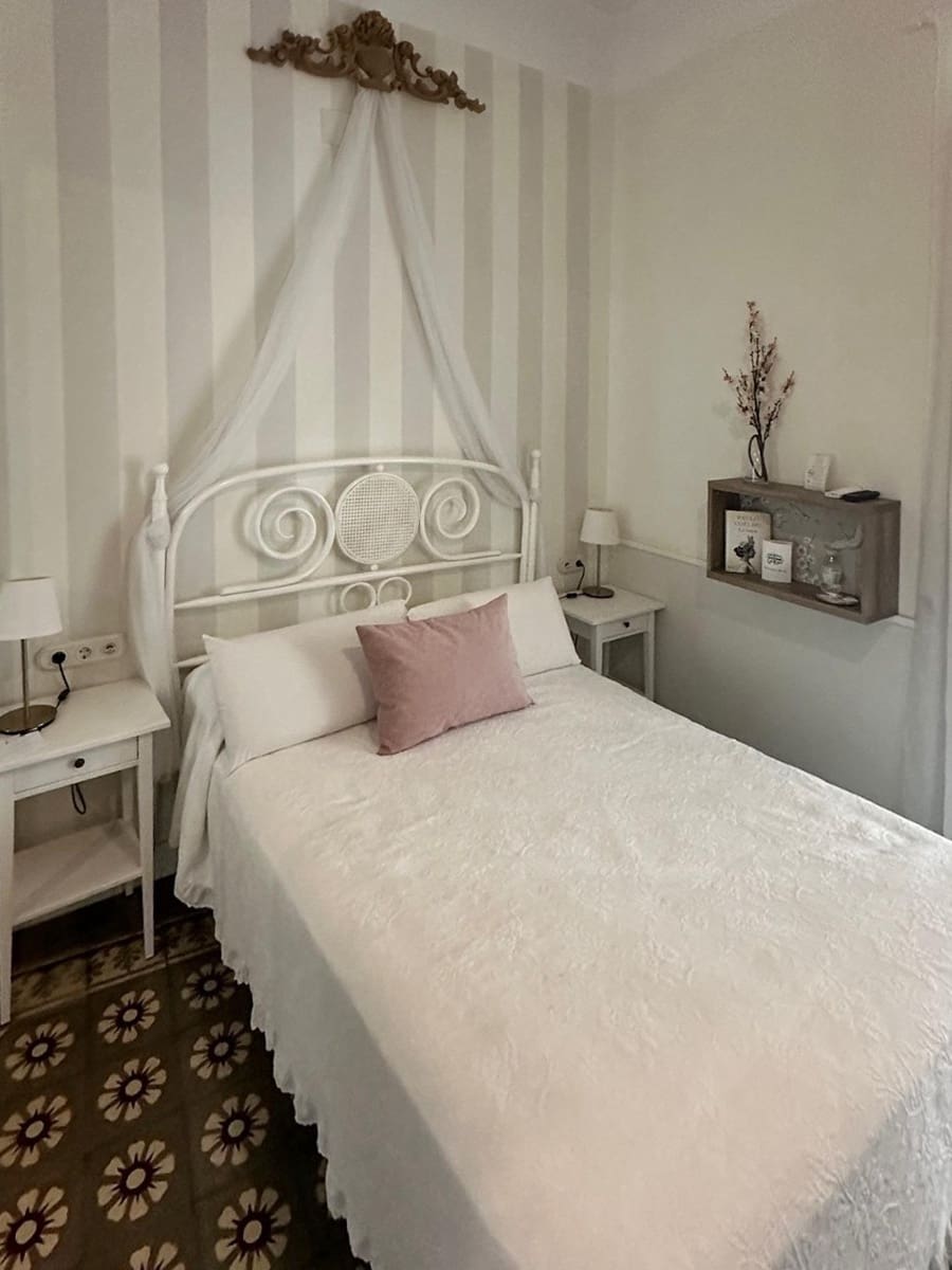 9 makuuhuone Hotelli myytävänä paikassa Cadiz kaupunki - 1 450 000 € (Ref: 8924044)