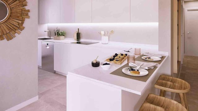 Apartamento de 2 habitaciones en Torremolinos en venta con piscina garaje - 412.000 € (Ref: 9149380)