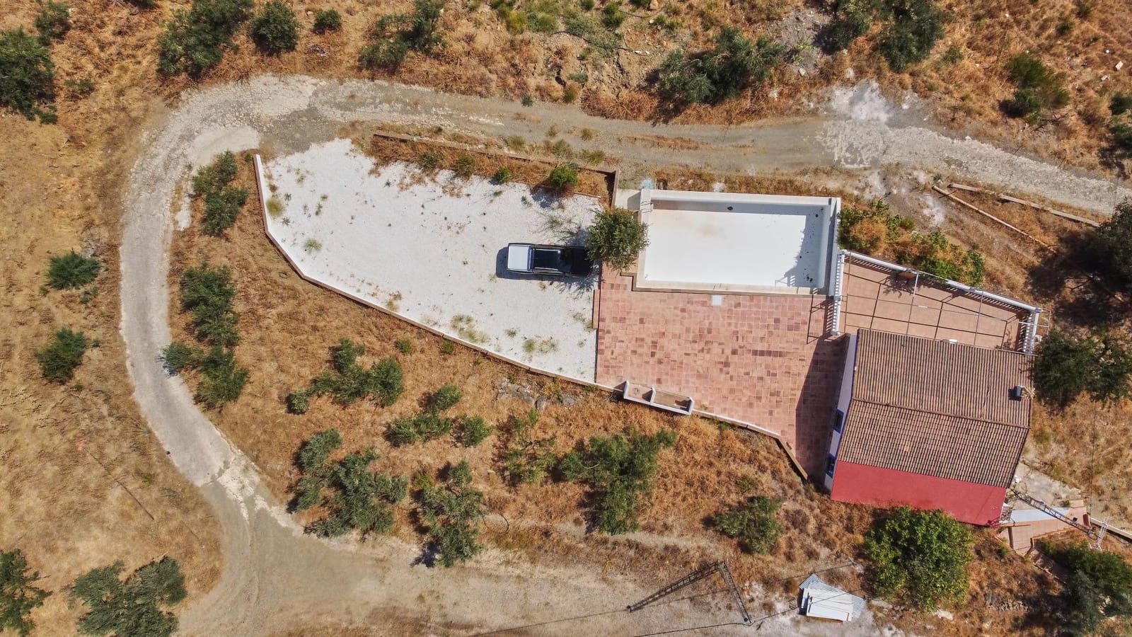 Ubebygd land til salgs i Guaro - € 695 000 (Ref: 9159575)