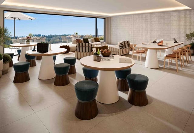 3 sypialnia Penthouse na sprzedaż w Marbella z basenem garażem - 930 000 € (Ref: 9195672)