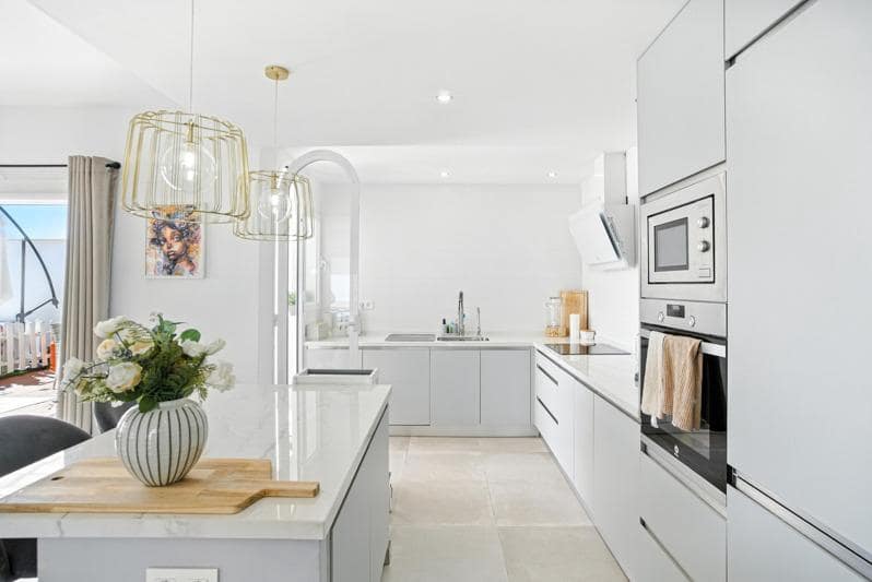 3 soveværelse Rækkehus til salg i Mijas med swimmingpool garage - € 560.000 (Ref: 9204665)