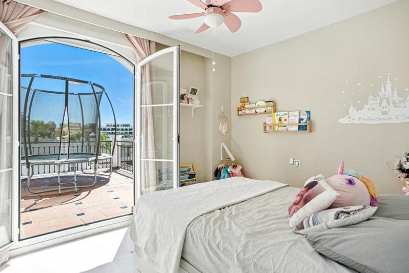 3 soveværelse Rækkehus til salg i Mijas med swimmingpool garage - € 560.000 (Ref: 9204665)