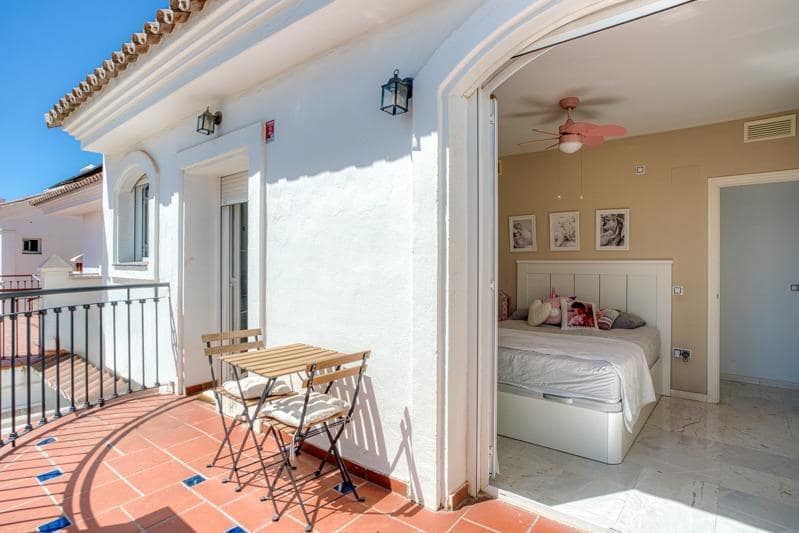 3 soveværelse Rækkehus til salg i Mijas med swimmingpool garage - € 560.000 (Ref: 9204665)