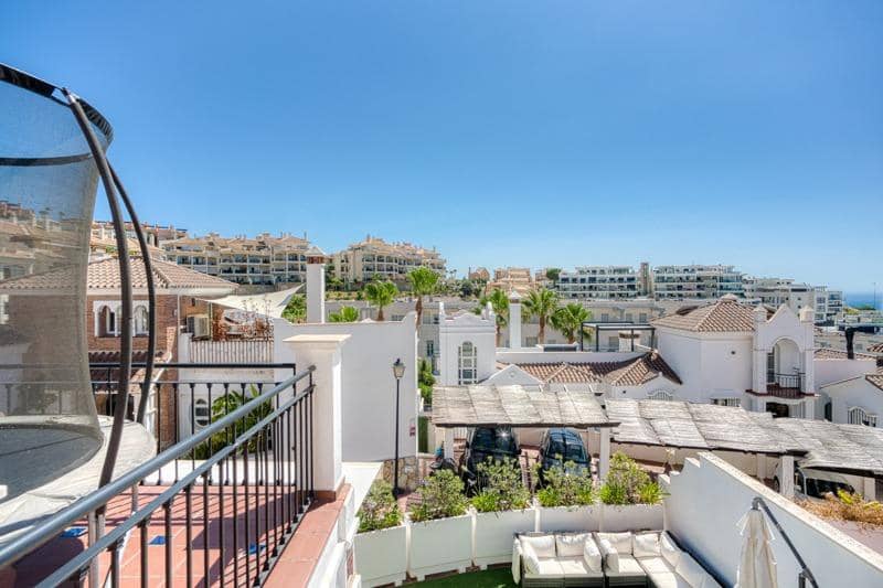3 soveværelse Rækkehus til salg i Mijas med swimmingpool garage - € 560.000 (Ref: 9204665)