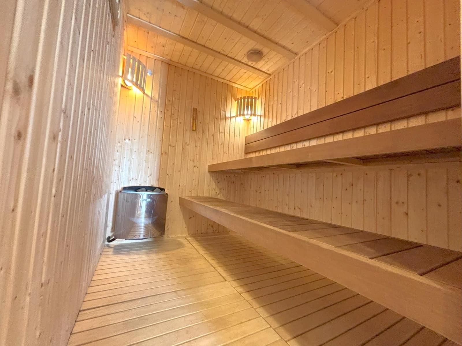 2 sovrum Takvåning till salu i Carvajal med pool garage - 849 000 € (Ref: 9247373)