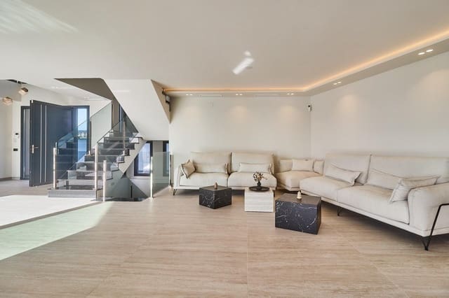 5 bedroom Villa for sale in Mijas with pool garage - € 4,114,000 (Ref: 9262684)