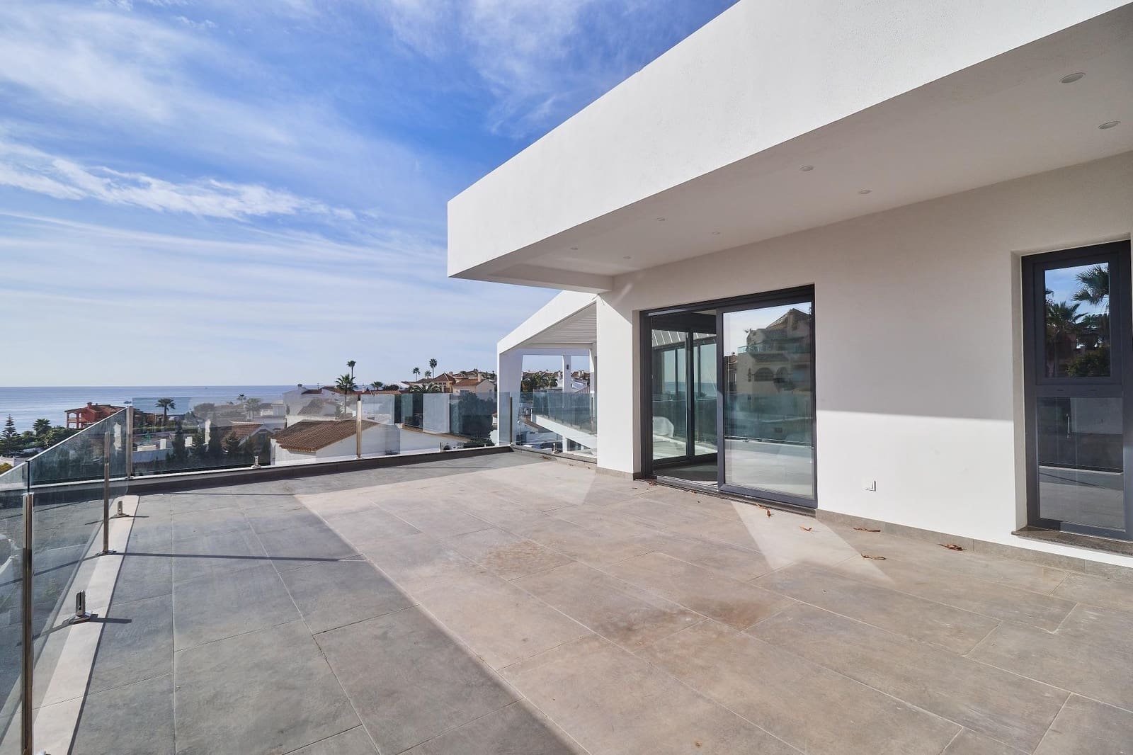 5 bedroom Villa for sale in Mijas with pool garage - € 4,114,000 (Ref: 9262684)