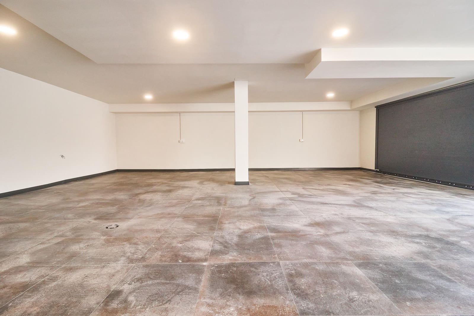 5 bedroom Villa for sale in Mijas with pool garage - € 4,114,000 (Ref: 9262684)