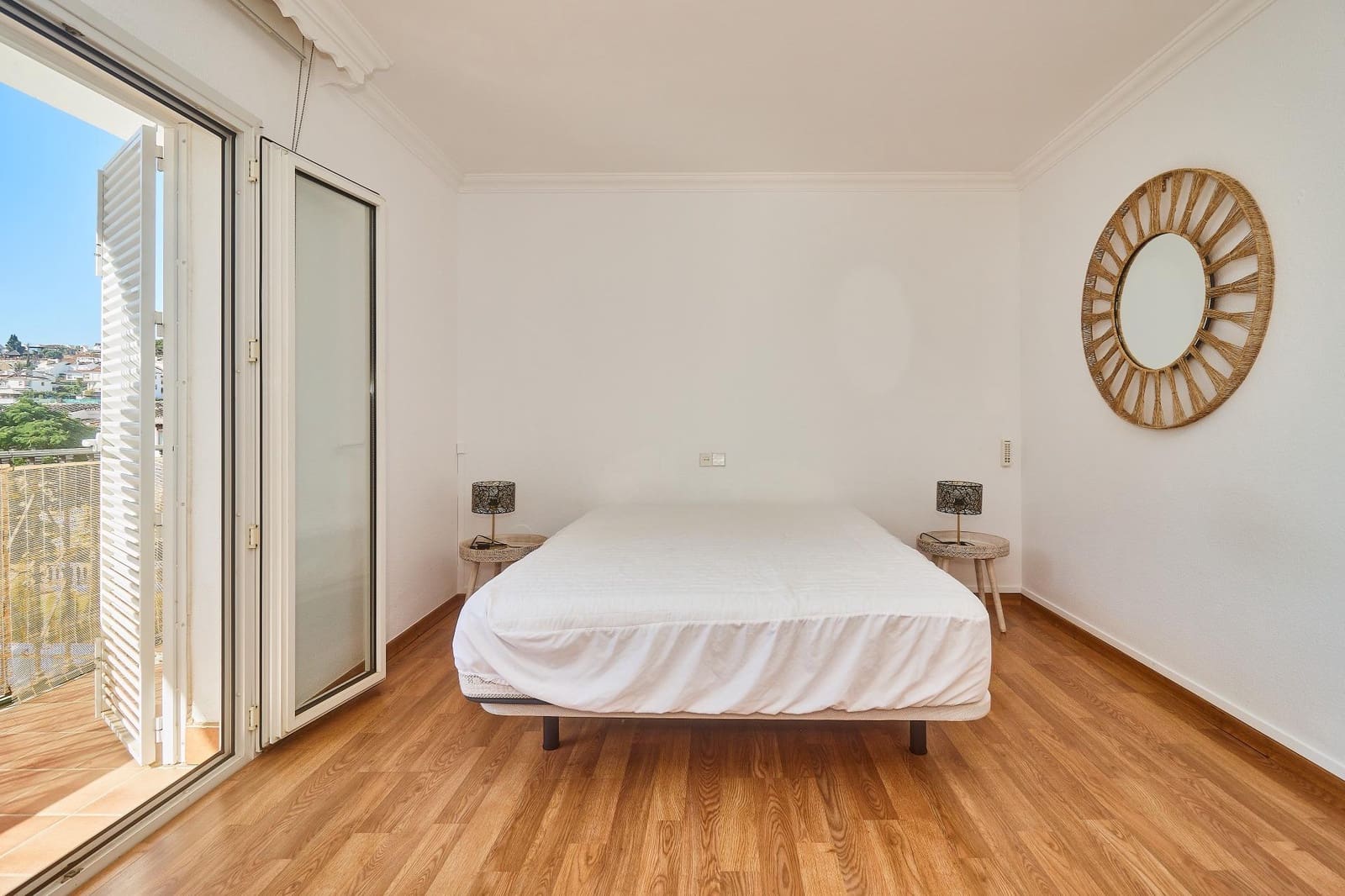 5 makuuhuone Rivitalo myytävänä paikassa Mijas mukana uima-altaan - 449 000 € (Ref: 9310977)