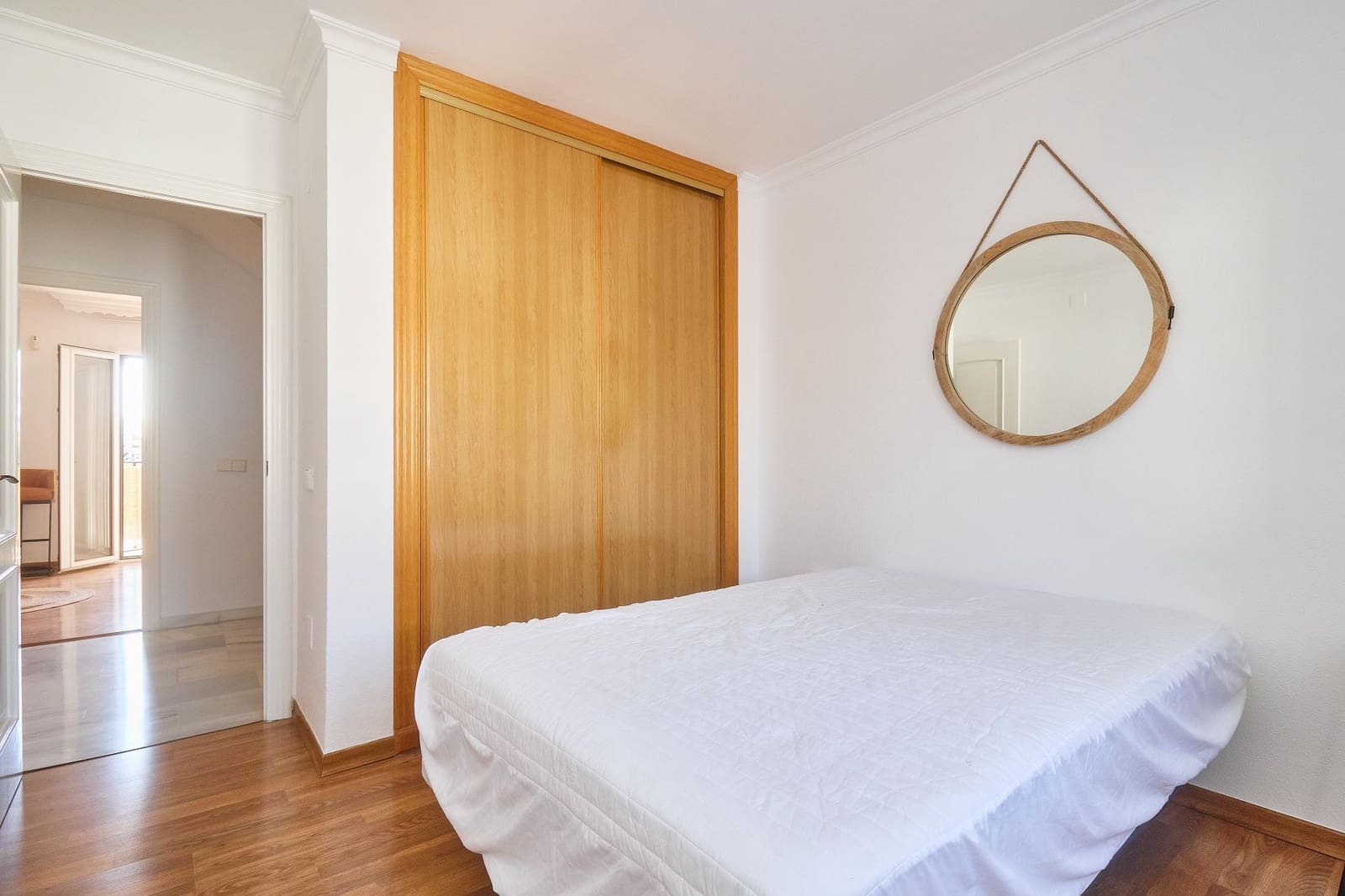 5 makuuhuone Rivitalo myytävänä paikassa Mijas mukana uima-altaan - 449 000 € (Ref: 9310977)