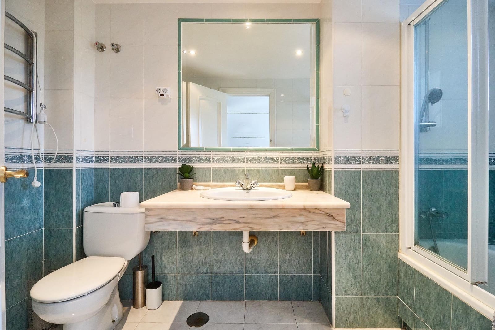 5 makuuhuone Rivitalo myytävänä paikassa Mijas mukana uima-altaan - 449 000 € (Ref: 9310977)