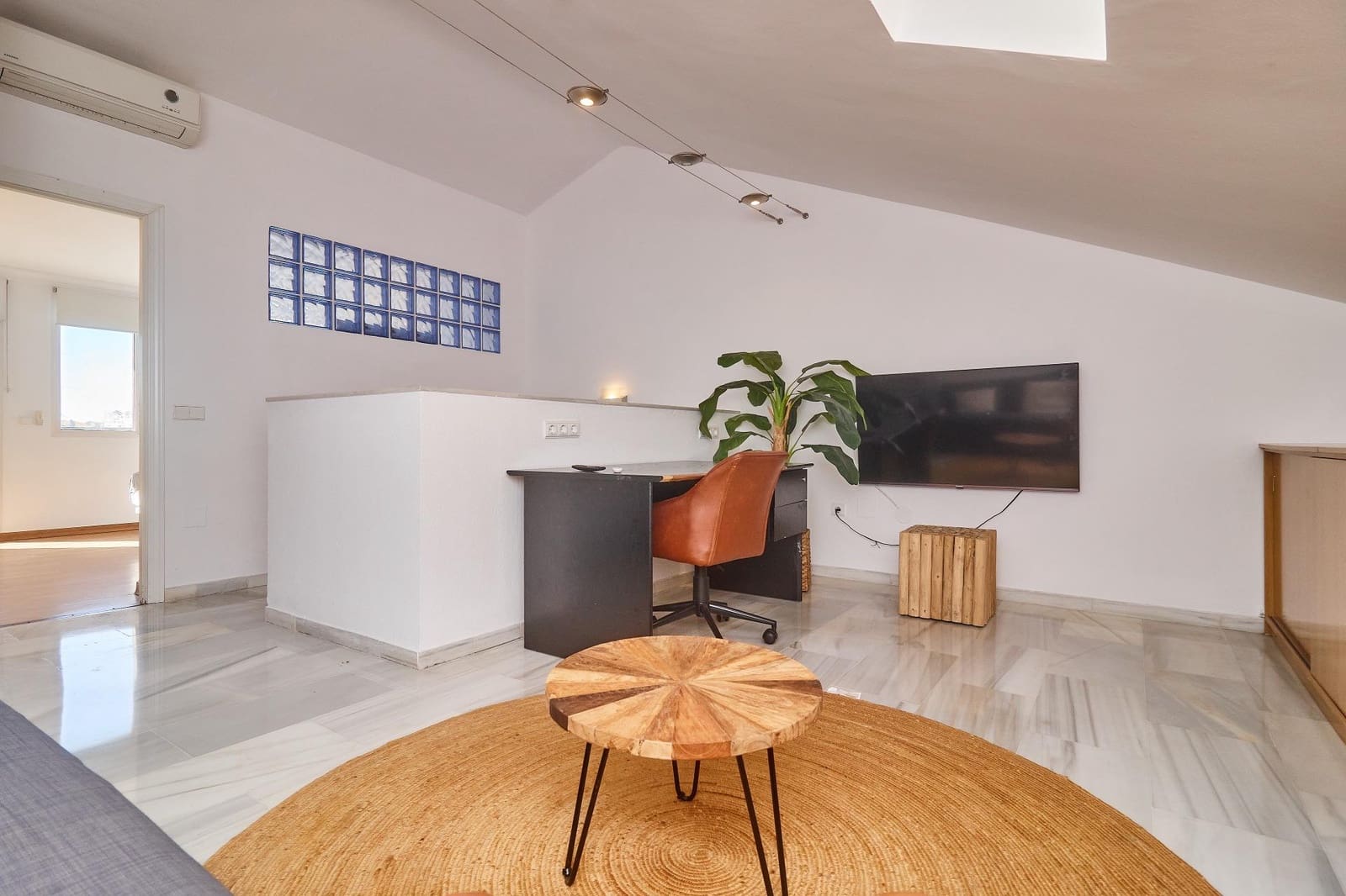 5 makuuhuone Rivitalo myytävänä paikassa Mijas mukana uima-altaan - 449 000 € (Ref: 9310977)